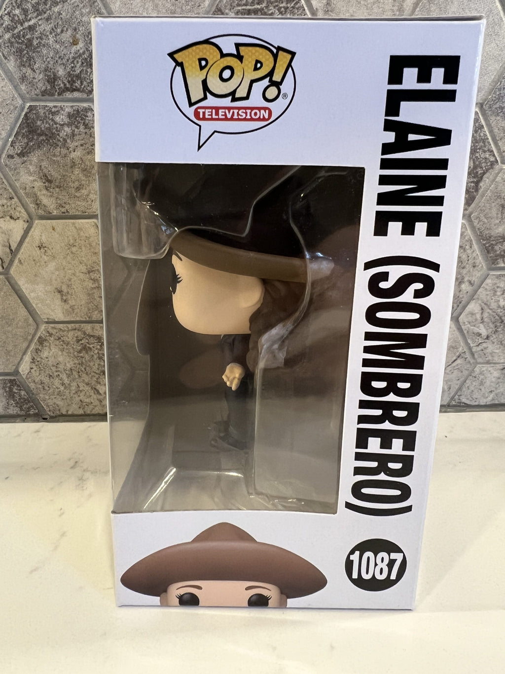 Elaine (Sombrero) image 2