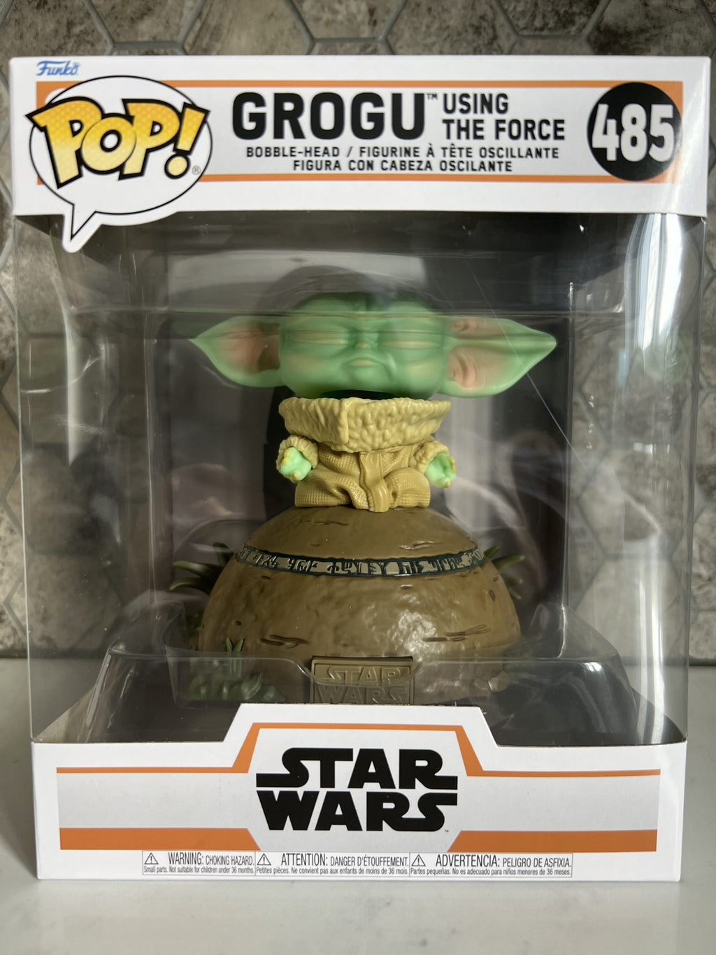 Grogu Using the Force (Light & Sound) image 1