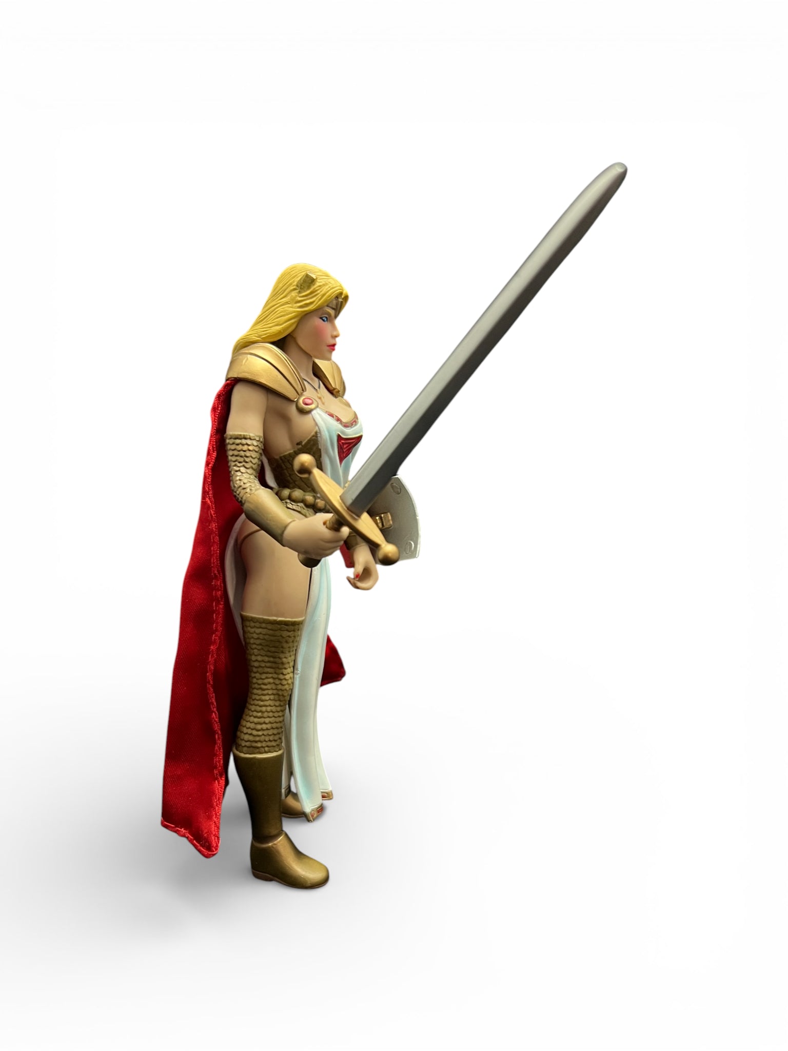 Lady Pendragon (White) – Lady Pendragon Basic Series image 2