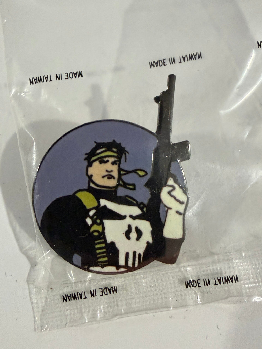 💀 The Punisher Enamel Pin #232 – 1992 - Planet Studio 💀 image 1