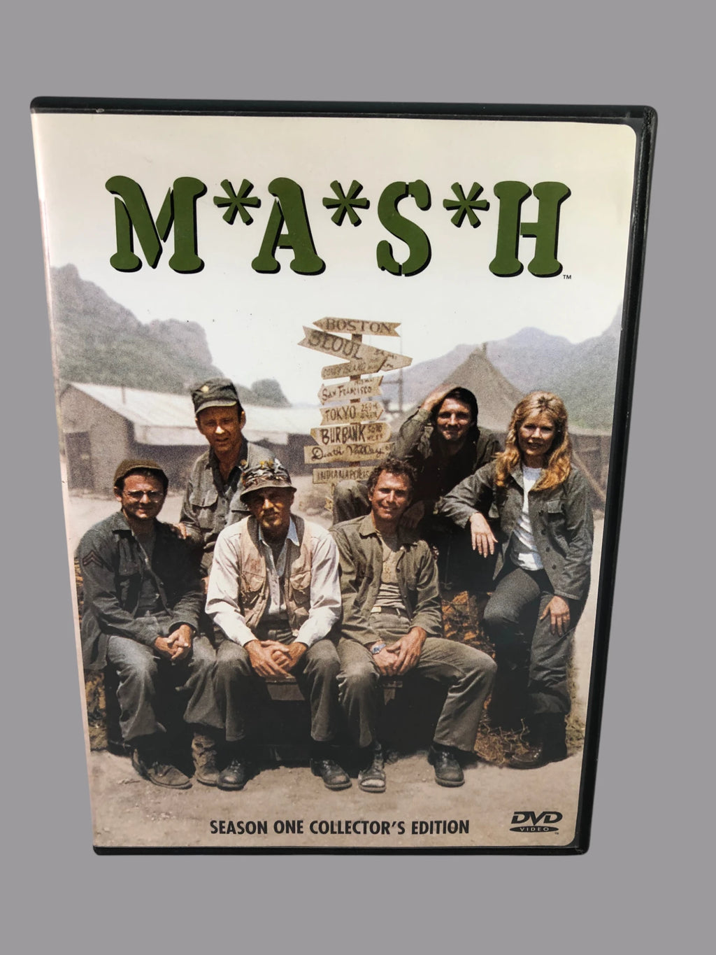 M*A*S*H – Season One Collector’s Edition (DVD) image 0