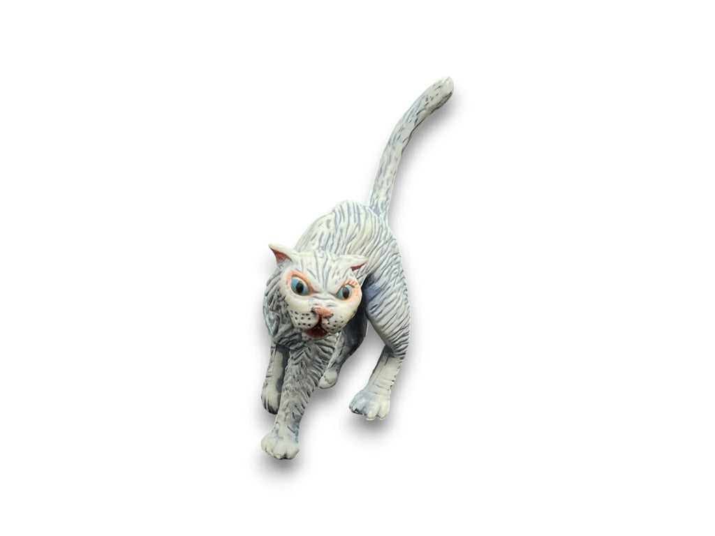 Alley Cat Action Figure – White Outfit Variant image 5