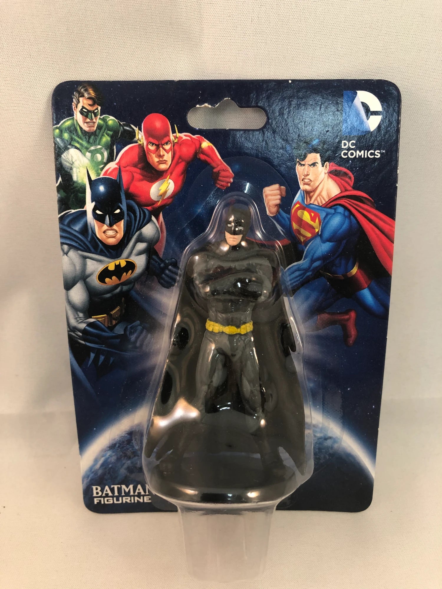 DC Comics Batman Figurine (Crossed Arms, Carded) image 1