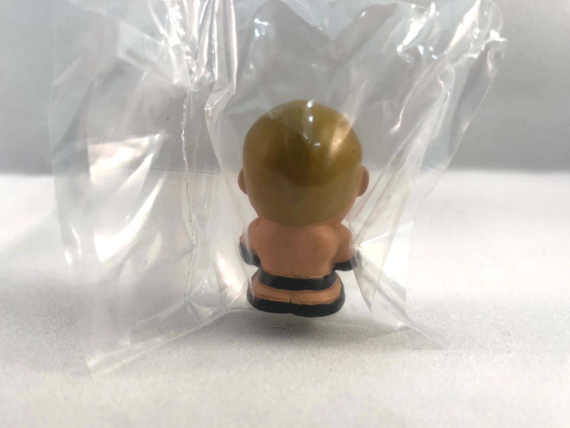 WWE TeenyMates Series 2 – Triple H  image 2