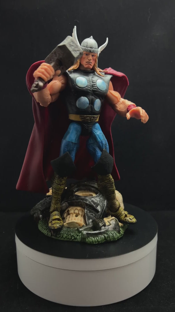 ⚡🔨 Marvel Legends Thor Action Figure Toy Biz Series 3  w/ Display Base 🔨⚡